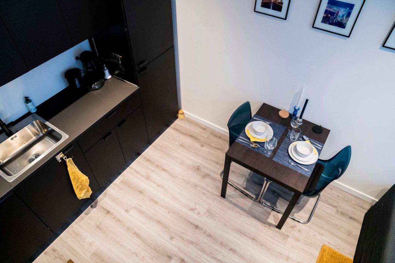 Appartement Deluxe ติลเบิร์ก ภายนอก รูปภาพ