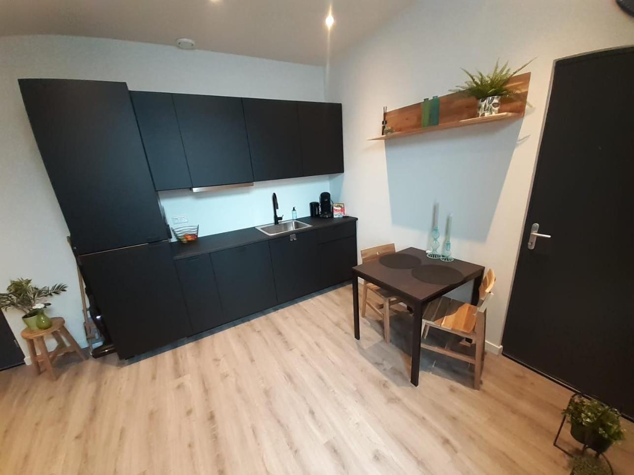 Appartement Deluxe ติลเบิร์ก ภายนอก รูปภาพ