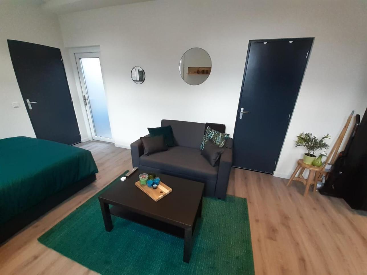 Appartement Deluxe ติลเบิร์ก ภายนอก รูปภาพ